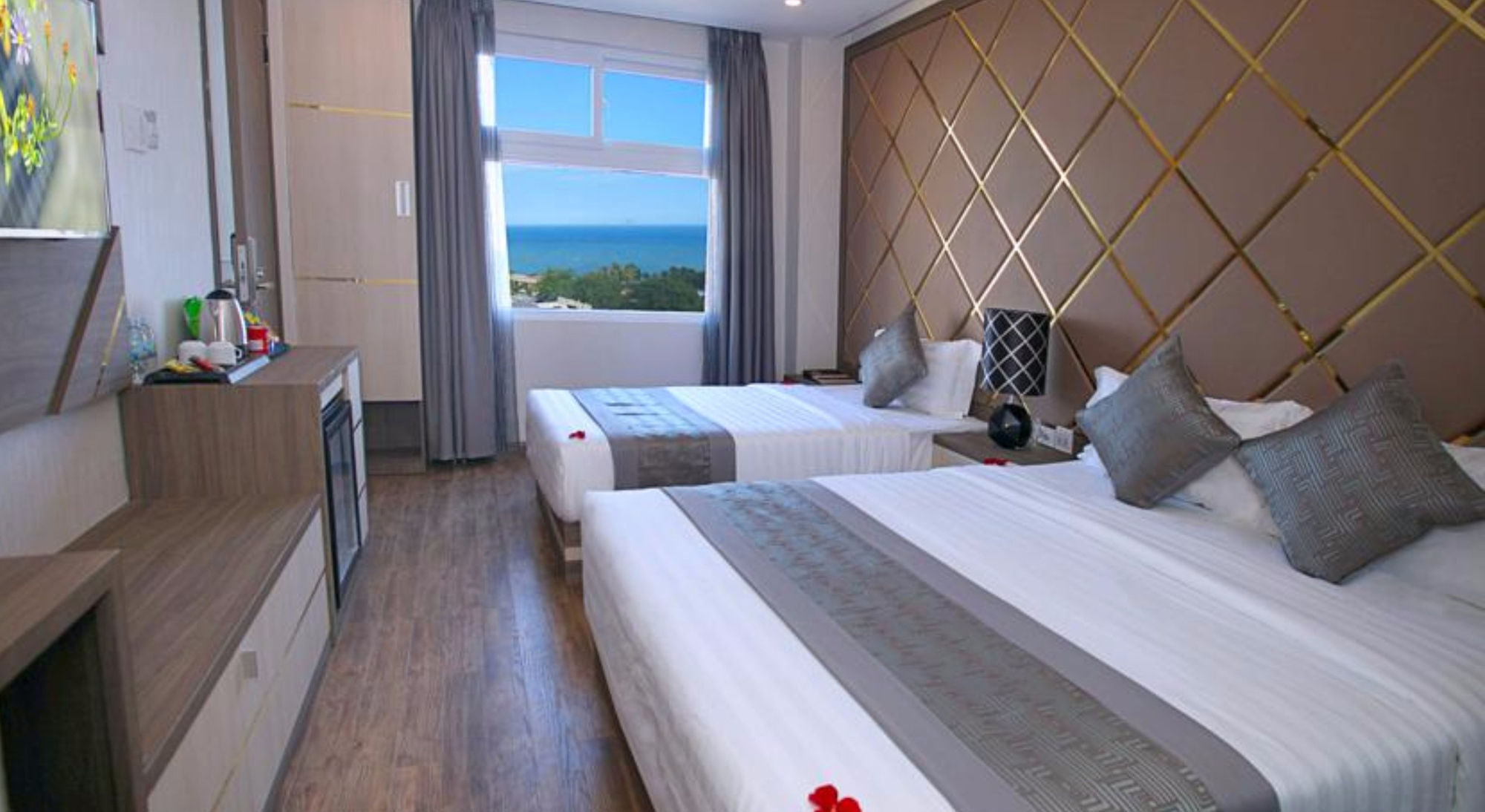New Sun Hotel Nha Trang Esterno foto